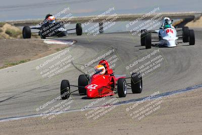 media/Jun-05-2022-CalClub SCCA (Sun) [[19e9bfb4bf]]/Group 3/Race/